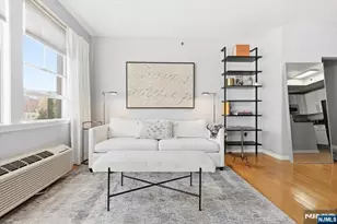 15 Freedom Way 412, Jersey City, NJ 07305 - Photo 3