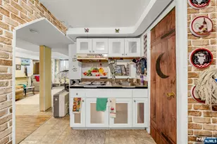 30 Marion Ave, Rochelle Park Township, NJ 07662 - Photo 35