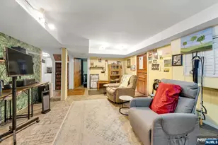 30 Marion Ave, Rochelle Park Township, NJ 07662 - Photo 37