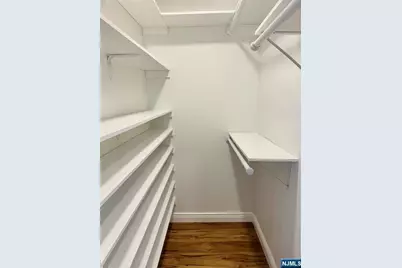 240 Hathaway Street, Wallington, NJ 07057 - Photo 11