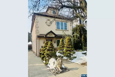 240 Hathaway Street, Wallington, NJ 07057 - Photo 15