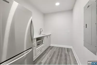 1 Spring Street 1004 #1004, New Brunswick, NJ 08901 - Photo 23