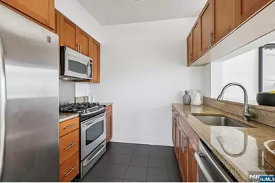 1 Spring Street 1004 #1004, New Brunswick, NJ 08901 - Photo 11