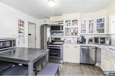 16 Seminole Avenue, Dumont, NJ 07628 - Photo 5