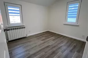 35 MacArthur Ave, Hasbrouck Heights, NJ 07604 - Photo 7