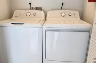 137 Edsall Blvd A, Palisades Park, NJ 07650 - Photo 15