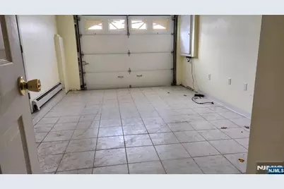 137 Edsall Boulevard A #A, Palisades Park, NJ 07650 - Photo 13