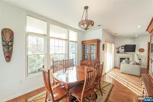 301 Kensington Ln 195, Livingston, NJ 07039 - Photo 9