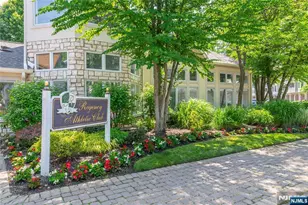 301 Kensington Ln 195, Livingston, NJ 07039 - Photo 21