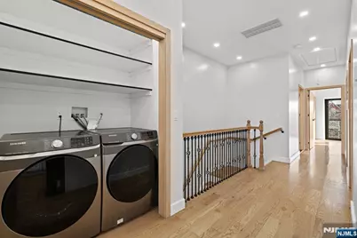 482 Kennedy Boulevard 2 #2, Bayonne, NJ 07002 - Photo 11