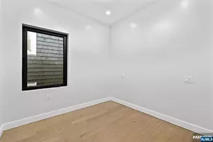 482 Kennedy Blvd 2, Bayonne, NJ 07002 - Photo 13