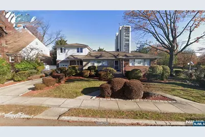209 Tremont Avenue, Fort Lee, NJ 07024 - Photo 1