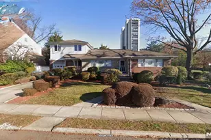 209 Tremont Ave, Fort Lee, NJ 07024 - Photo 1