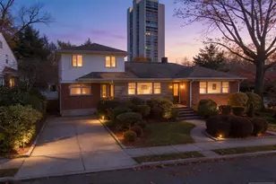 209 Tremont Ave, Fort Lee, NJ 07024 - Photo 5