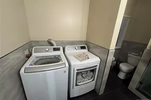 225 19th St, Paterson, NJ 07524 - Photo 9