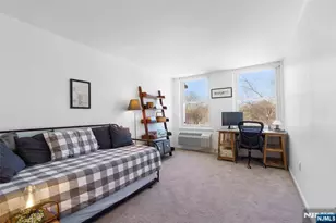 300 Main Street 413, Little Falls Township, NJ 07424 - Photo 17