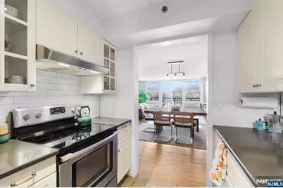 300 Main Street 413 #413, Little Falls Township, NJ 07424 - Photo 13