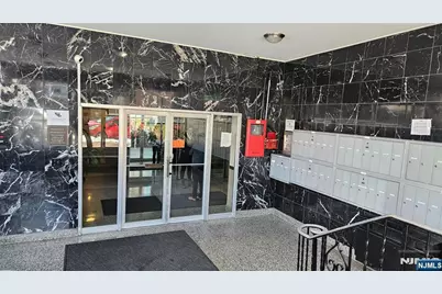 6010 E Boulevard East #16, West New York, NJ 07093 - Photo 3