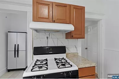 315 18th Street 2 #2, Paterson, NJ 07524 - Photo 9