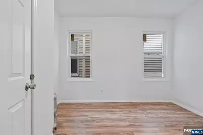 315 18th Street 2 #2, Paterson, NJ 07524 - Photo 5