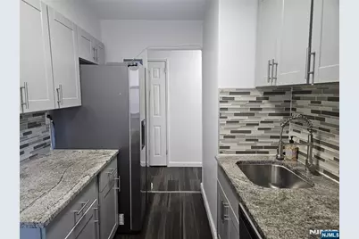 2195 N Central Road 1D #1D, Fort Lee, NJ 07024 - Photo 5