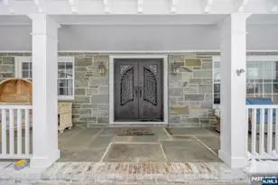 88 Chestnut Ridge Rd, Saddle River, NJ 07458 - Photo 3