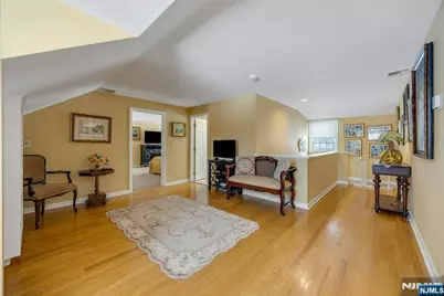 88 Chestnut Ridge Road, Saddle River, NJ 07458 - Photo 33