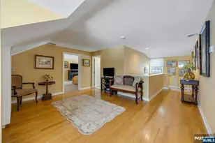 88 Chestnut Ridge Rd, Saddle River, NJ 07458 - Photo 33