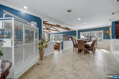 88 Chestnut Ridge Road, Saddle River, NJ 07458 - Photo 19