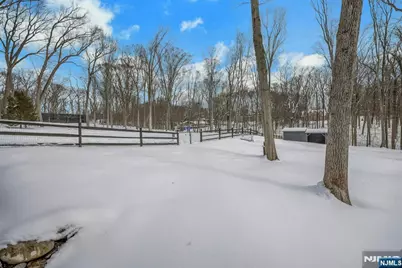 88 Chestnut Ridge Road, Saddle River, NJ 07458 - Photo 47