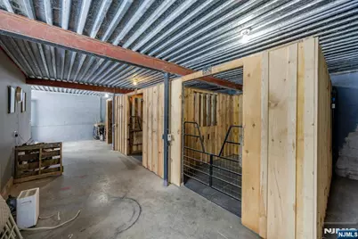 88 Chestnut Ridge Road, Saddle River, NJ 07458 - Photo 43