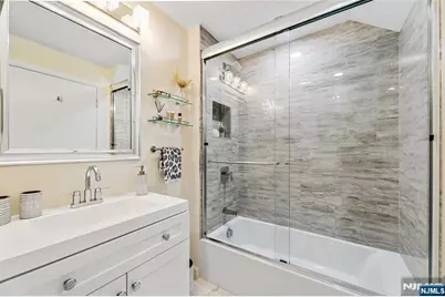 600 Harbor Boulevard 926 #926, Weehawken, NJ 07086 - Photo 15