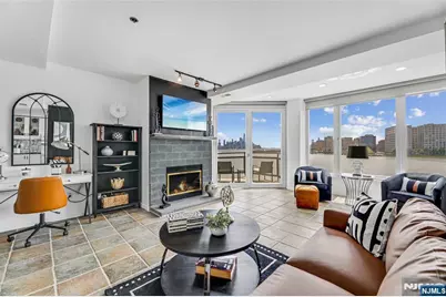600 Harbor Boulevard 926 #926, Weehawken, NJ 07086 - Photo 1