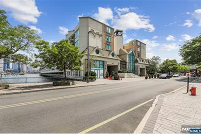 600 Harbor Boulevard 926 #926, Weehawken, NJ 07086 - Photo 19