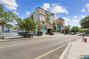 600 Harbor Blvd 926, Weehawken, NJ 07086 - Photo 19