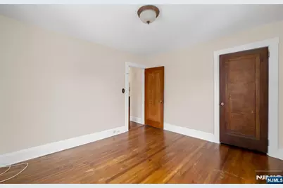 145 Cleveland Avenue, Hasbrouck Heights, NJ 07604 - Photo 25