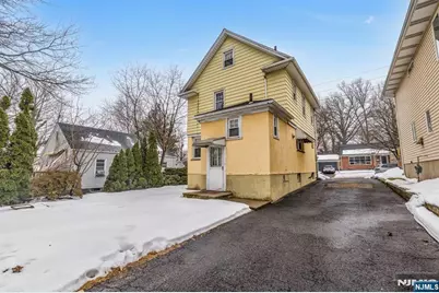 145 Cleveland Avenue, Hasbrouck Heights, NJ 07604 - Photo 35