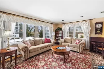 4 Lindeman Avenue, Closter, NJ 07624 - Photo 7