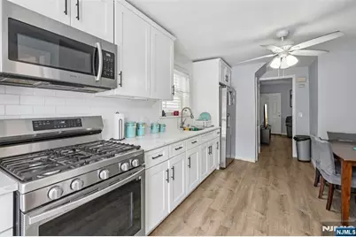 211 Newark Avenue, Bloomfield, NJ 07003 - Photo 11