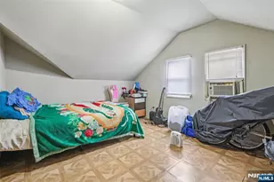 211 Newark Ave, Bloomfield, NJ 07003 - Photo 25