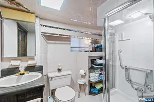 403 Hazlitt Ave, Leonia, NJ 07605 - Photo 21