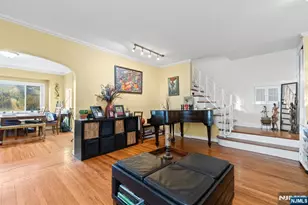 403 Hazlitt Ave, Leonia, NJ 07605 - Photo 5