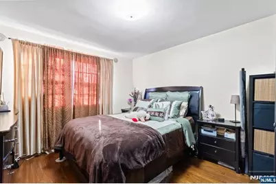 403 Hazlitt Avenue, Leonia, NJ 07605 - Photo 17