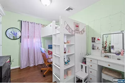 403 Hazlitt Avenue, Leonia, NJ 07605 - Photo 15