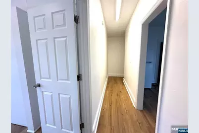 257 Roff Avenue 4 #4, Palisades Park, NJ 07650 - Photo 11