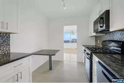 6 Horizon Road 1508 #1508, Fort Lee, NJ 07024 - Photo 23