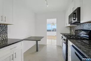 6 Horizon Road 1508, Fort Lee, NJ 07024 - Photo 23