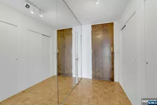 6 Horizon Road 1508, Fort Lee, NJ 07024 - Photo 9