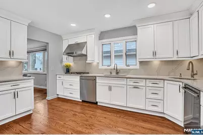 1284 Wellington Avenue, Teaneck Township, NJ 07666 - Photo 7