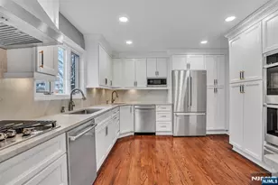 1284 Wellington Ave, Teaneck Township, NJ 07666 - Photo 11